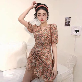 váy hoa chân bèo cổ tim rút eo cá tính