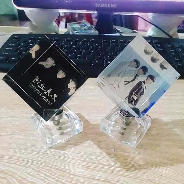 Pha lê lập phương in hình