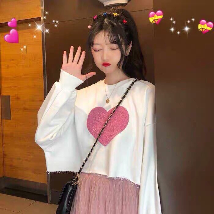 Áo Thun Tay Dài Form Croptop In Hình Trái Tim Phong Cách Hàn Quốc TTSL0148