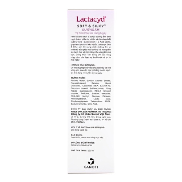 Dung dịch vệ sinh phụ nữ Lactacyd Soft & Silky 250ml