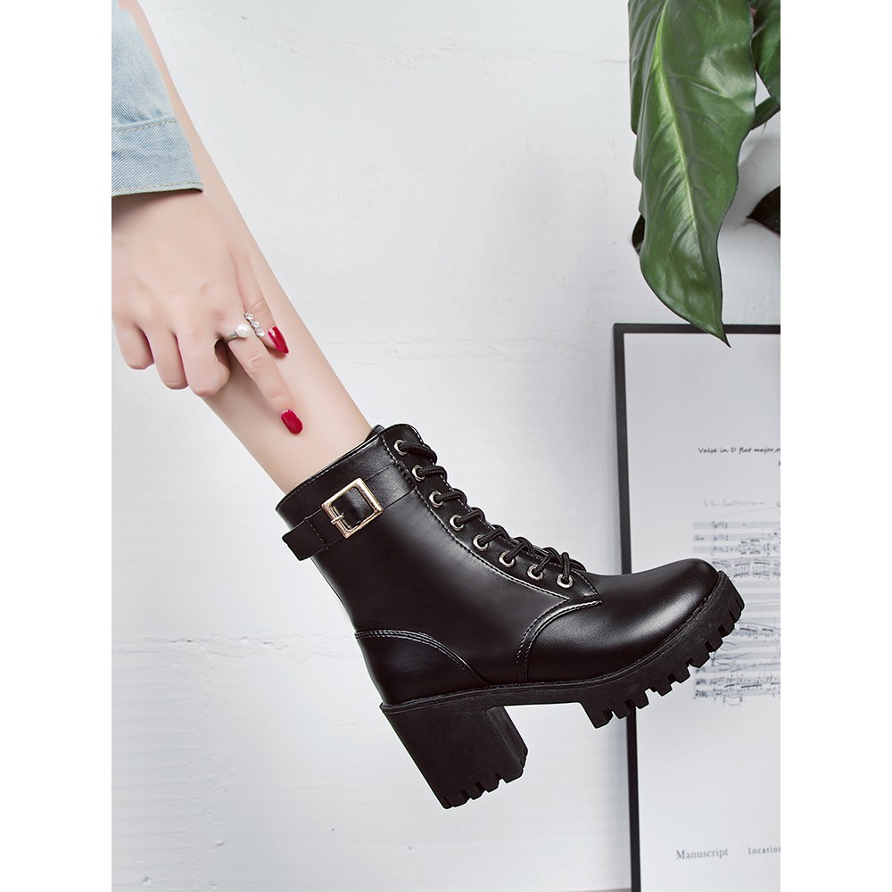 Giày nữ boot nữ phong cách châu âu giày da PU cổ cao dây buộc có khuy đế chiến binh chất nhất | BigBuy360 - bigbuy360.vn