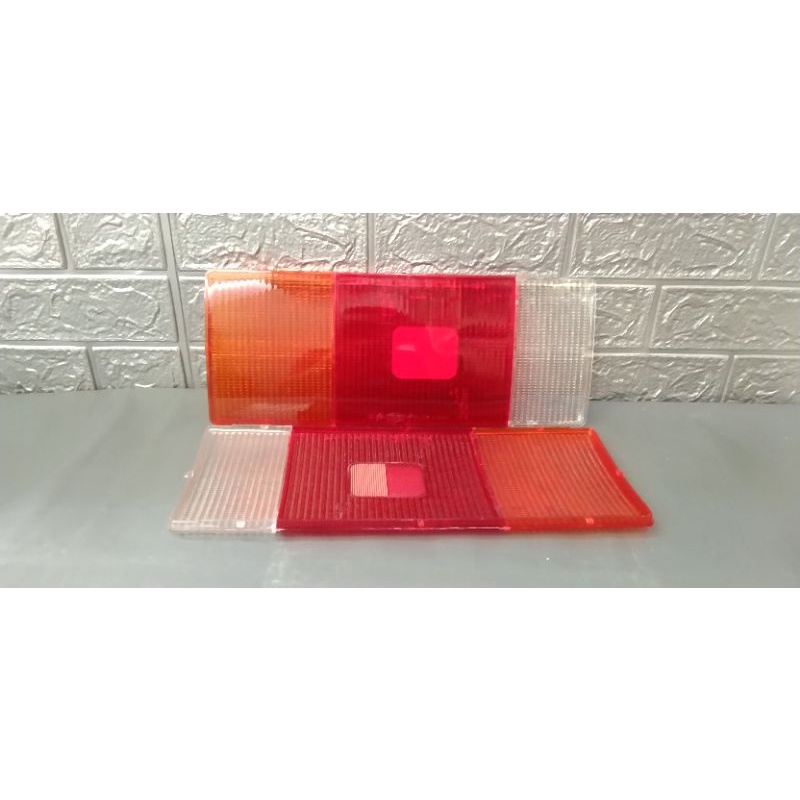 Nắp chụp đèn hậu hyundai 3t5 mighty 2 hd320 hd1000 hd270