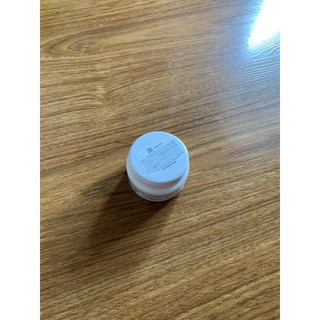kem dưỡng ẩm lúa mạch