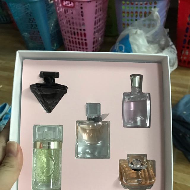 Set nuoc hoa