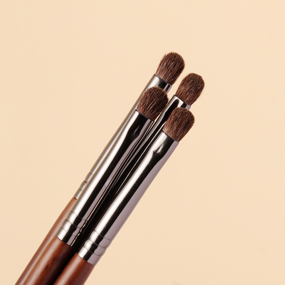 Set 2 cây cọ trang điểm OVW XQ2023 tiện dụng