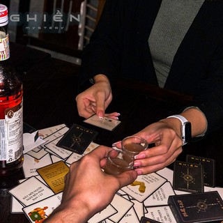 Combo drinking game Phê Far kèm xúc xắc nhậu nhẹt uống nốc out vui vẻ với bạn bè, đem lại cảm xúc gần gũi | Ghiền Myster