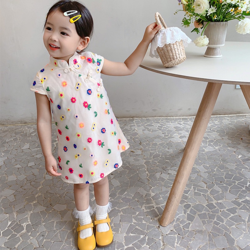 Đầm Sườn Xám Tay Ngắn In Hoa Nhiều Màu Dễ Thương Thời Trang Mùa Hè Cho Bé Gái