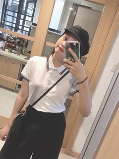 Áo phông cổ đức kẻ viền nữ