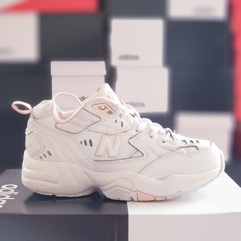 Giày thể thao New Balance 608 trắng, size 35, real 2hand