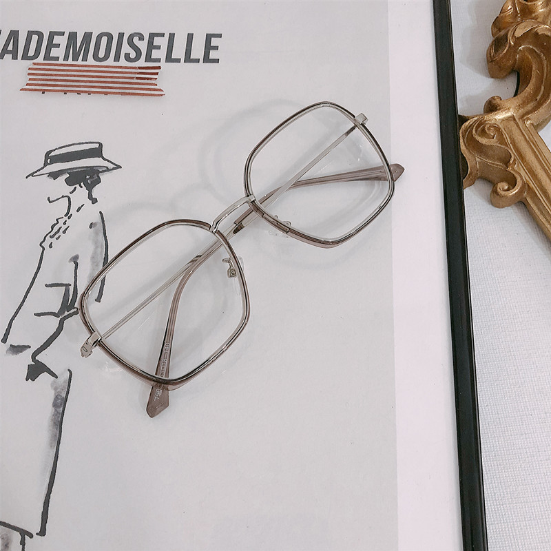 Mắt kính oversize chống bức xạ phong cách Hàn Quốc dành cho nữ