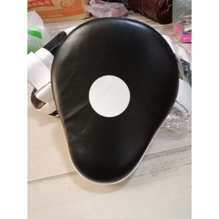 Pad tay cho các môn đối kháng 1 cặp