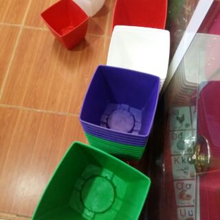 10 chậu vuông cỡ to 16cm