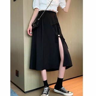 chân váy lụa xẻ tà