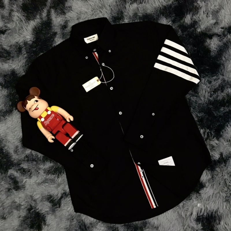 Áo sơ mi thom brown đen 4 sọc trắng