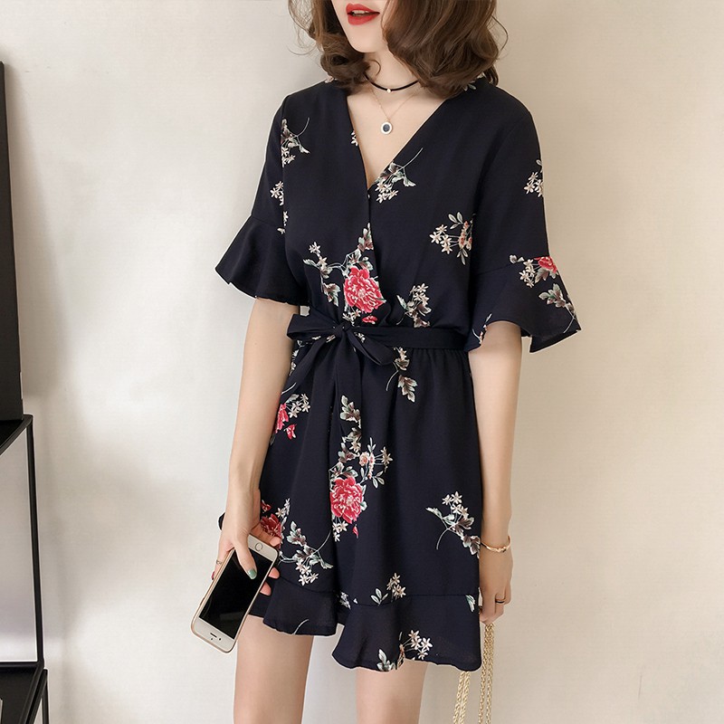 2021  Bộ jumpsuit hoạ tiết hoa thời trang cho phái đẹp