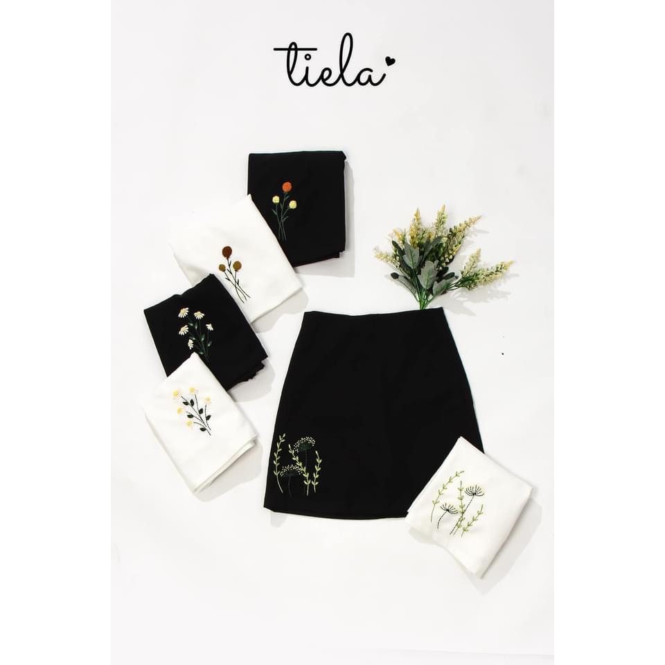 Chân váy thêu hoa cúc Daisy TIELA - Chân váy công sở chữ A - Daisy skirt | BigBuy360 - bigbuy360.vn