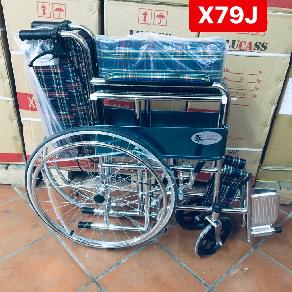 Xe Lăn Có Phanh Siêu Rẻ Lucass Mạ Chrome X9 và X79 để chân gấp gọn X91
