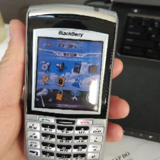 Điện thoại BlackBerry 7100g