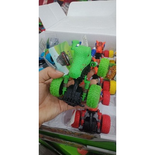 xe ô tô địa hình đầu thú