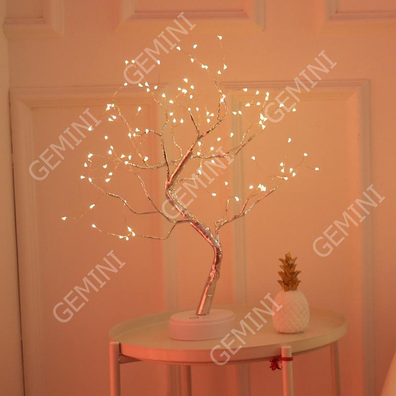 Đèn ngủ để bàn led trang trí phòng ngủ hình cây Decor 108 bóng dùng pin hoặc cắm dây USB 2 in 1 Gemini Shop