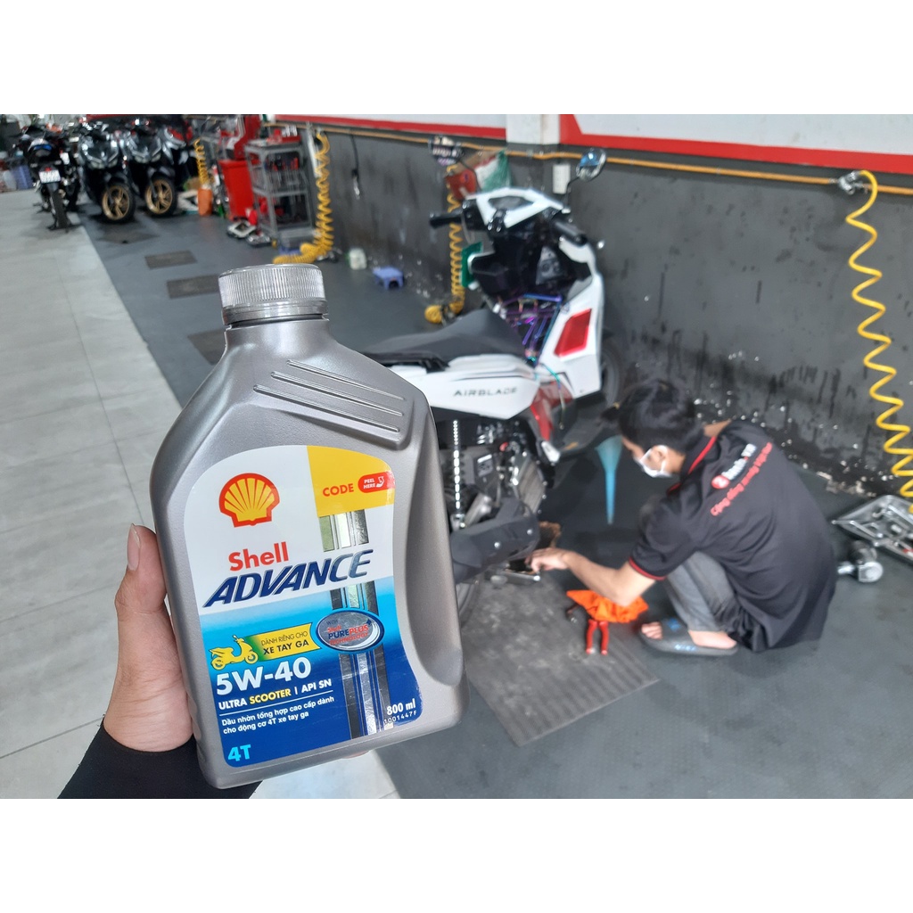 Nhớt Shell Advance Ultra Scooter 5W40 chai 0,8L