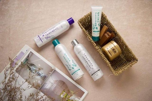 XỊT KHOÁNG PLATINUM LABEL (HÀNG NHẬT) | BigBuy360 - bigbuy360.vn