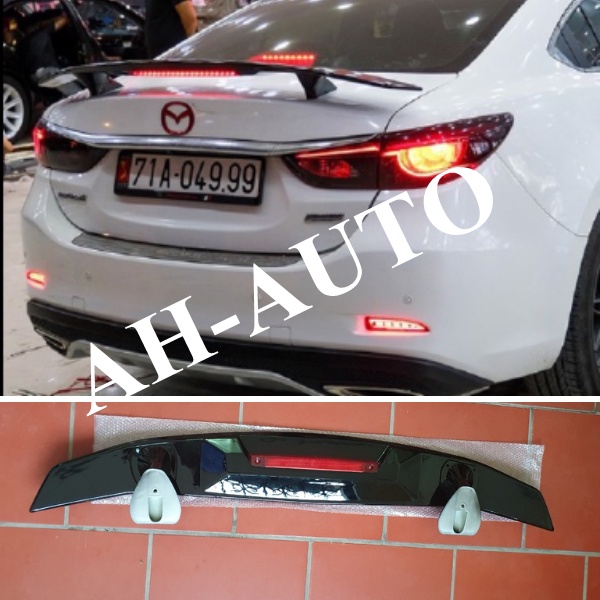 Đuôi gió,Đuôi Cá,Cánh Gió thể thao cao Mẫu Có Đèn lắp cho dòng xe Sedan HÀNG LOẠI 1 Cao Cấp