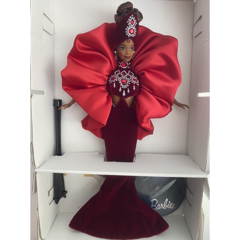 Búp bê barbie Ruby Radiance