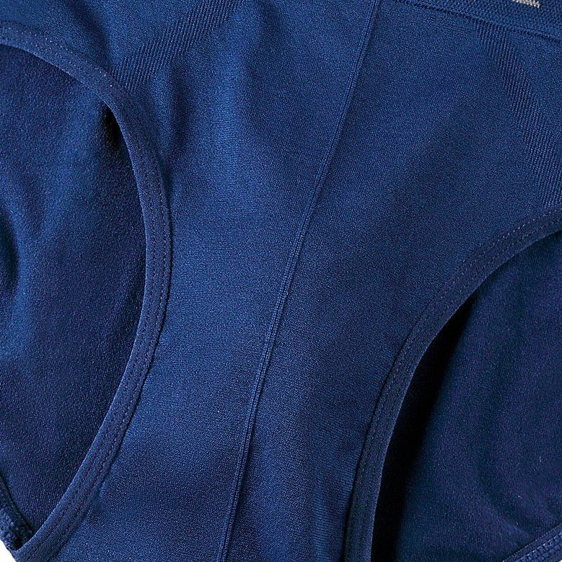 Quần lót boxer mềm mại thoáng khí không đường may in chữ dành cho nam