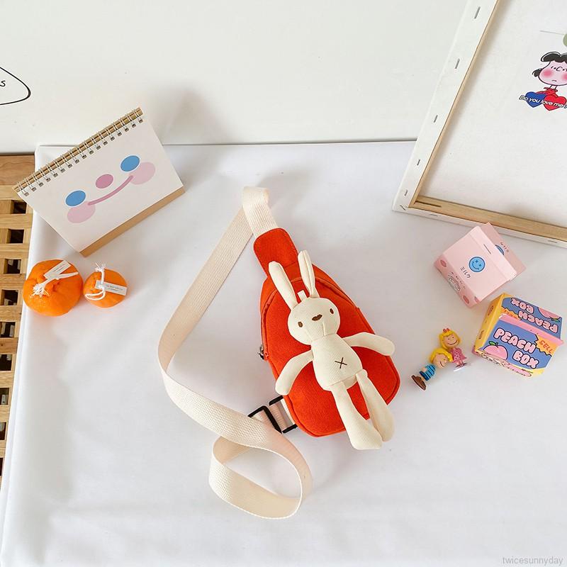 Túi đeo chéo gắn thỏ dễ thương đáng yêu cho bé gái