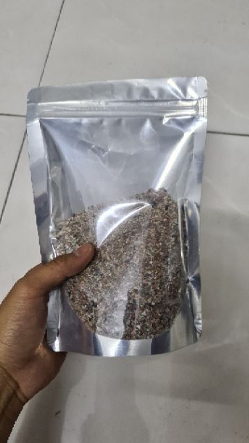 500gr KHOÁNG GRIT CHO Finch, Yến hót, Yến phũng, CoCk, LB, sun, greencheck. các loài vẹt lớn (cho vẹt, finch)