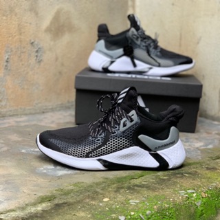 [Ảnh + Video]Giày Sneaker alphabounce màu đen carbon 2020