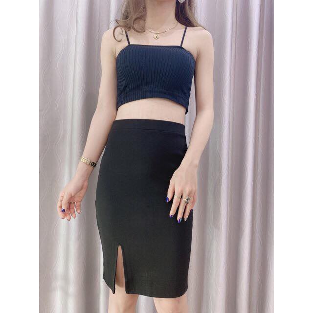 Chân váy bút chì xẻ trước eo chun co giãn chất umi Hàn đẹp | BigBuy360 - bigbuy360.vn