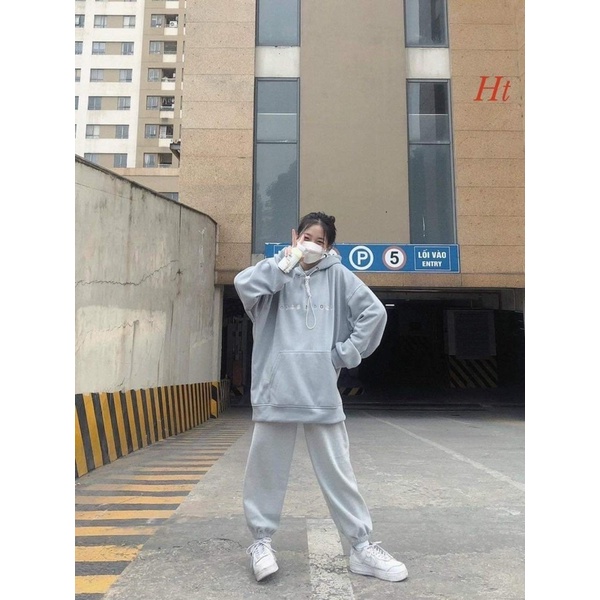 Bộ nỉ xám chữ ngực HT12