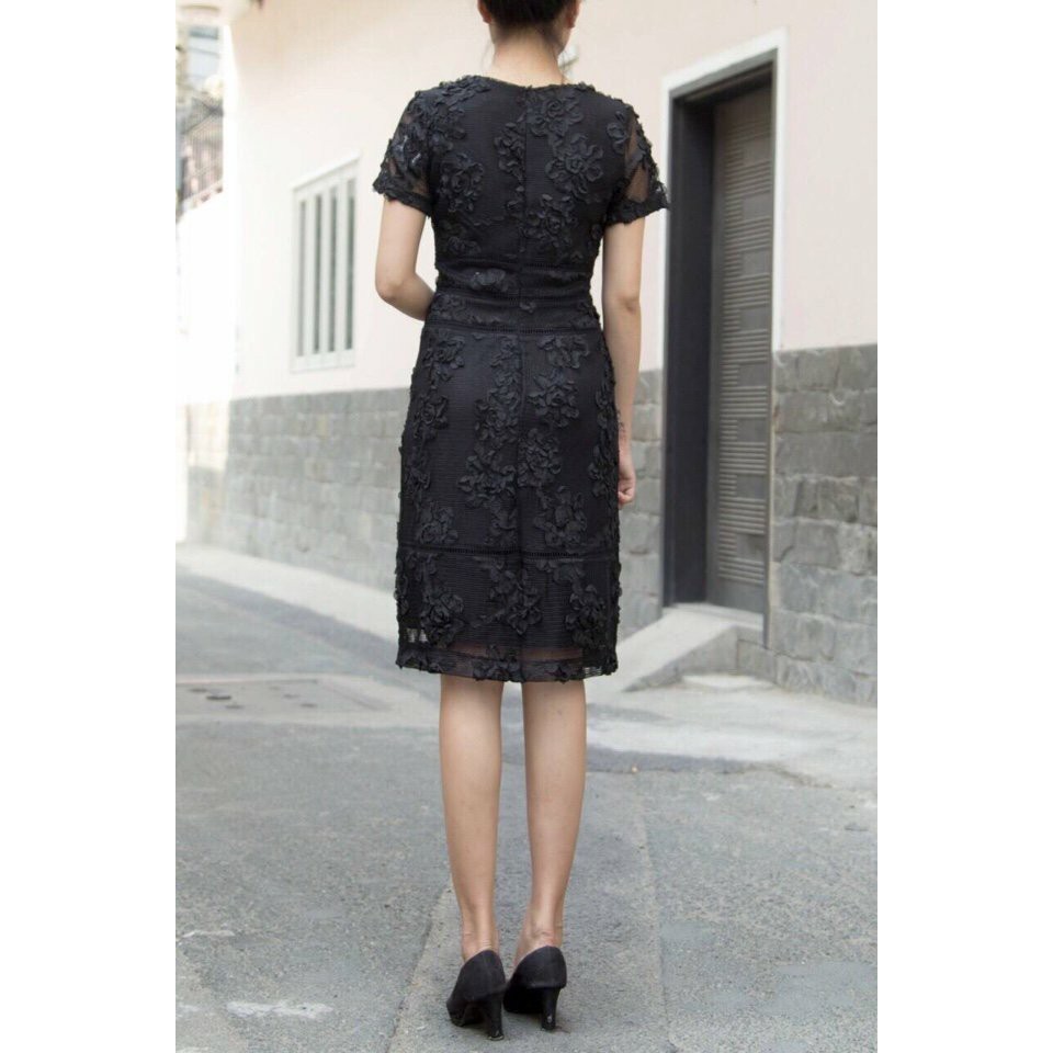 Đầm ren hoa DKNY D519