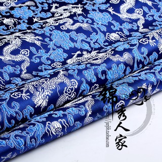 Vải họa tiết rồng màu bạc nền xanh dương sô phia dùng may trang phục cổ điển Trung Hoa