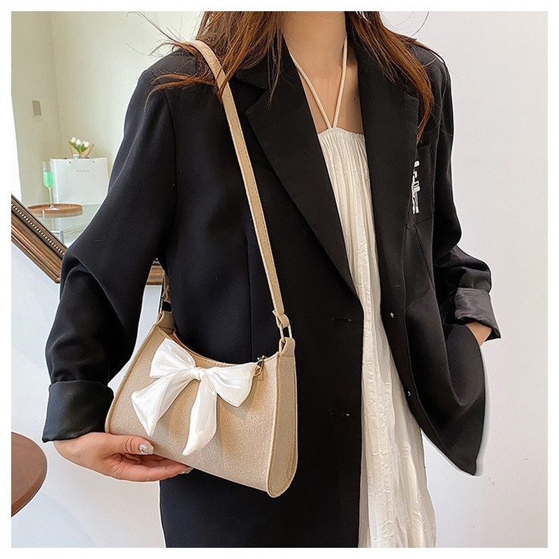 Túi Đeo Chéo Quai Xích Dáng Vuông Nhỏ Đơn Giản Thời Trang Hè 2022 NB00397