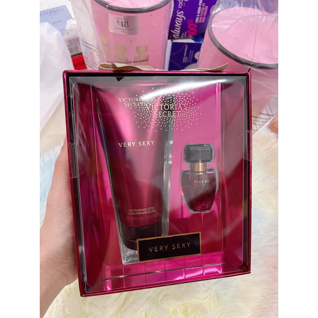 Set Nước Hoa và lotion Very Sexy Victoria's secret của Mỹ.