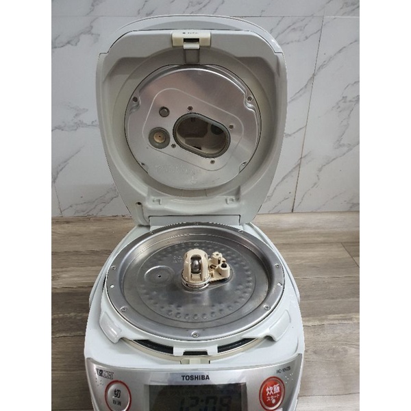 Nồi cơm cao tần IH hút chân không Toshiba 1 lit. Nội địa Nhật Bản