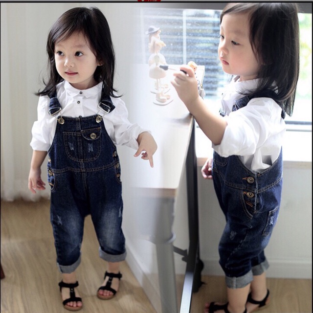 Yếm bò bé gái