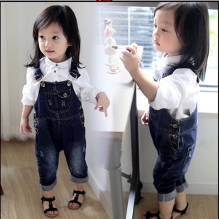 Yếm bò bé gái