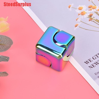 Con quay đồ chơi spinner nhiều màu, giúp giảm stress