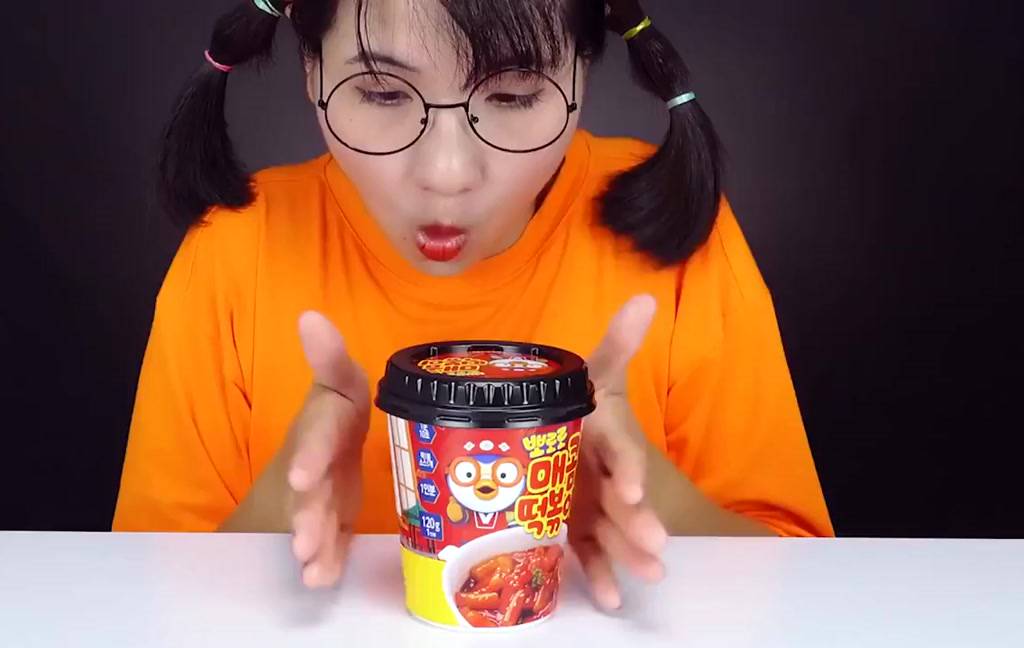 Bánh Gạo TOKBOKKI PORORO Hàn Quốc Ly 120G