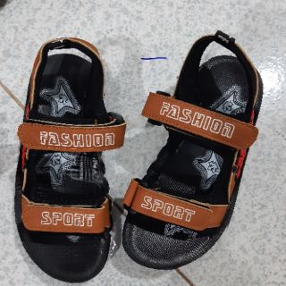 Sandal siêu nhân bé trai