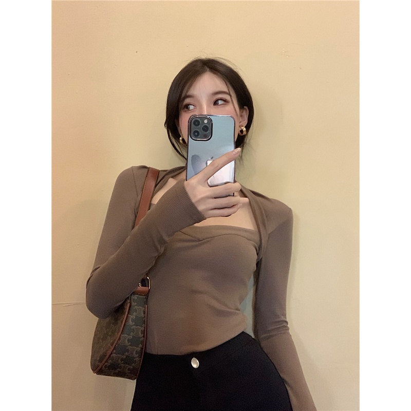 QKOOLE  Áo thun tay dài cổ chữ V màu trơn phong cách Hàn Quốc thời trang cho nữ