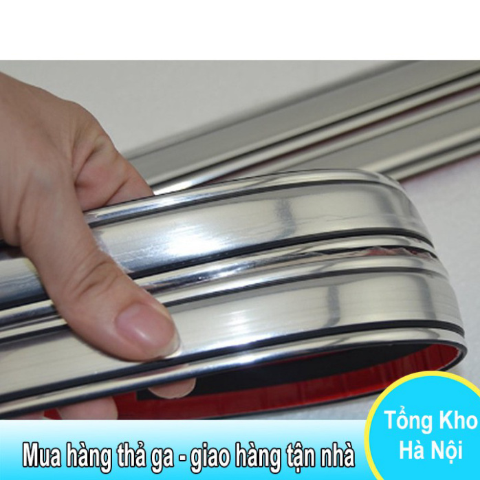 Dán viền chống va đập cho ô tô bảo vệ ô tôt của bạn
