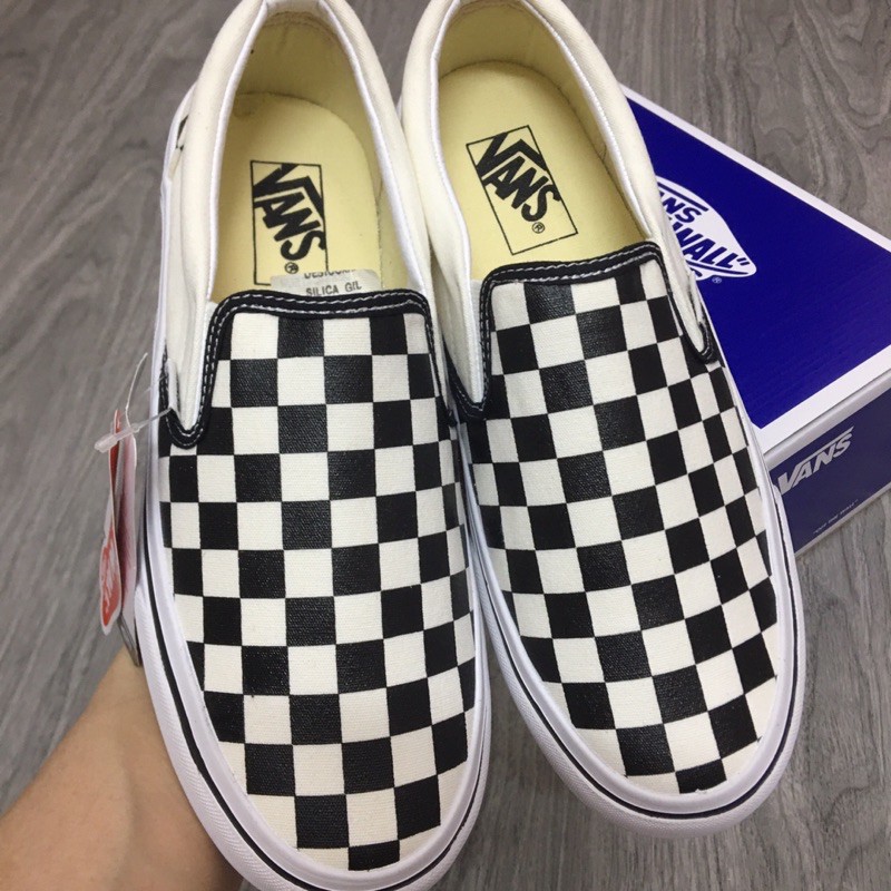 [KÈM TẶNG HỘP] GIẦY SLIP-ON KARO NAM NỮ 36-43. | BigBuy360 - bigbuy360.vn