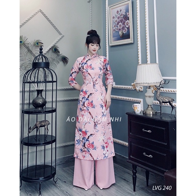 ÁO DÀI CÁCH TÂN DU XUÂN RỰC RỠ