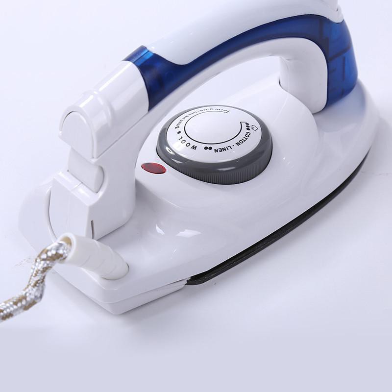 BÀN ỦI MINI HƠI NƯỚC GỌN NHẸ