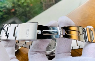 Đồng hồ nam Seiko SNKP23